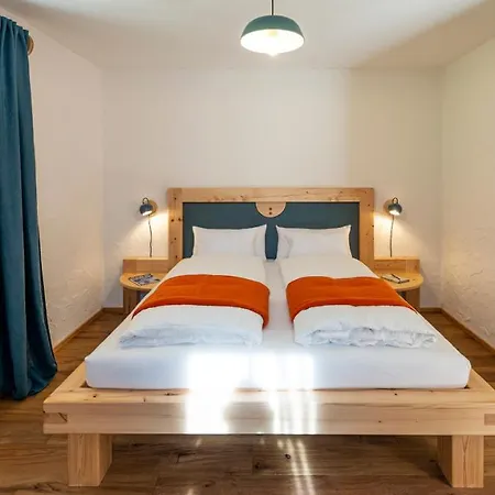 Ecologie アパートホテル