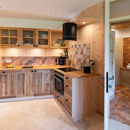 アパートホテル Ecologie グルントルゼー